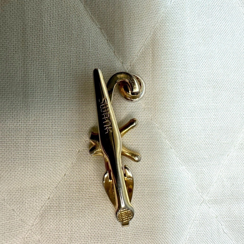 Swank  Gold Tone Lizard Tie Bar Clasp Tie Pin Tie Tack Vintage Classic - Picture 3 of 7